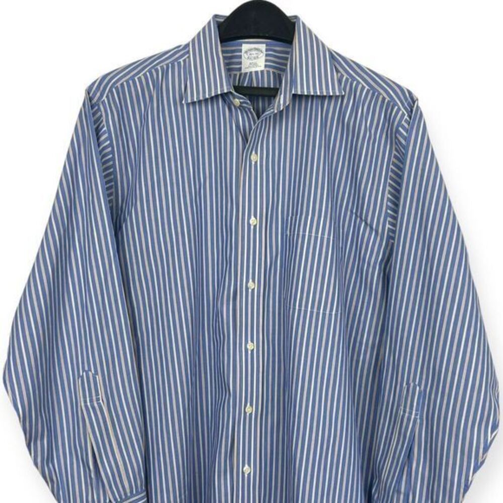 Brooks Brothers Men's 16.5 33 Slim Fit (Large) Non Iron Button Up Striped Cotton